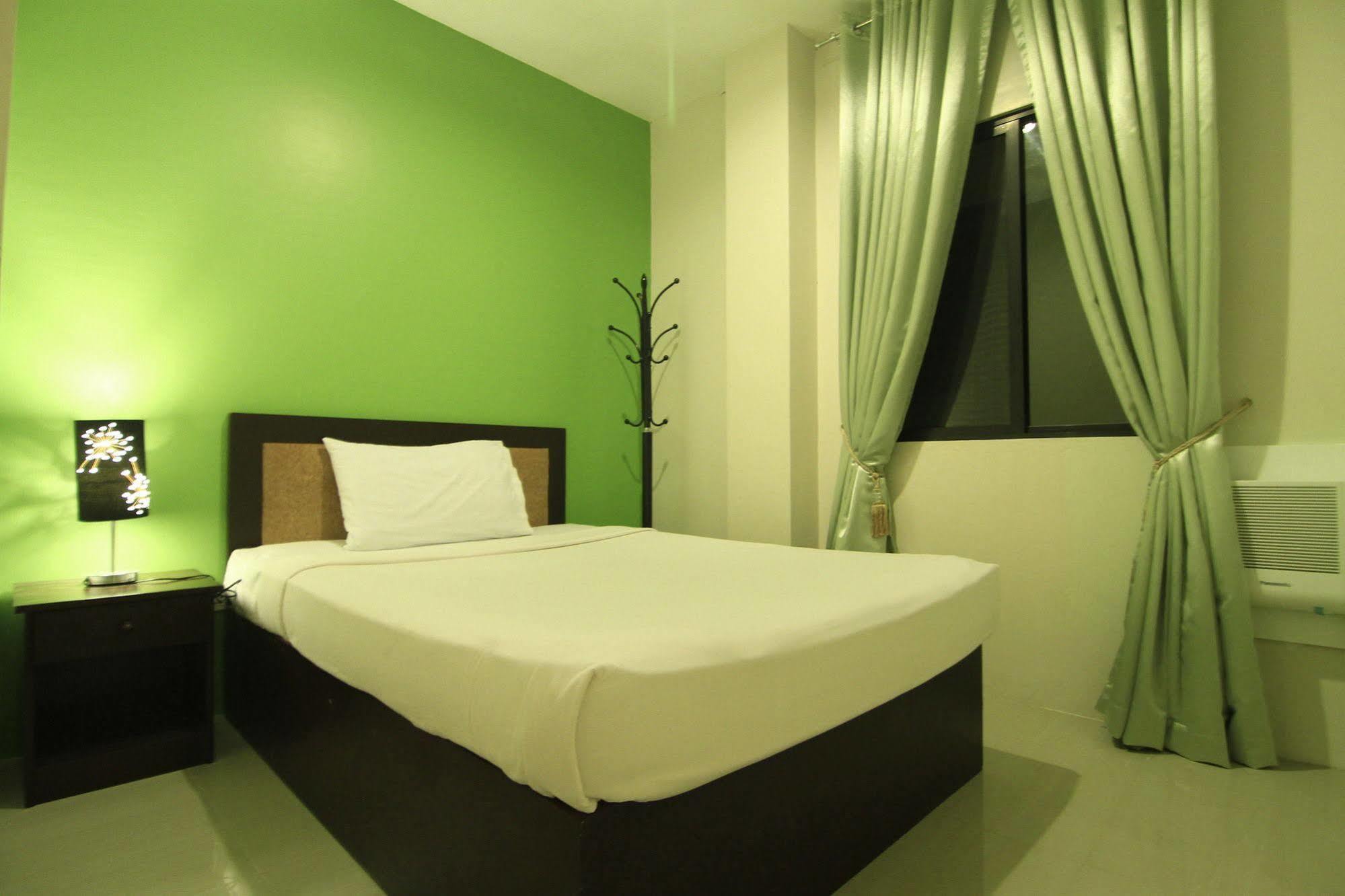โรงแรมเออร์เบิน แมเนอร์ แอนเนกซ์ โรฮัสซิตี้ ภายนอก รูปภาพ